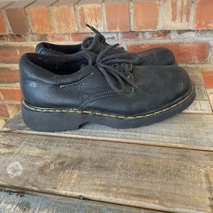 Mens Vintage Black Leather Dr. Martens // 11